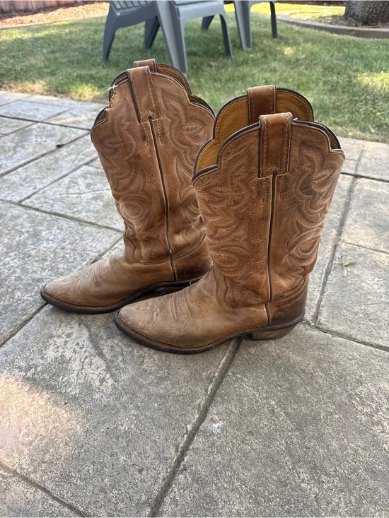Justin Boots Other - Women’s brown leather western cowboy boots size 8